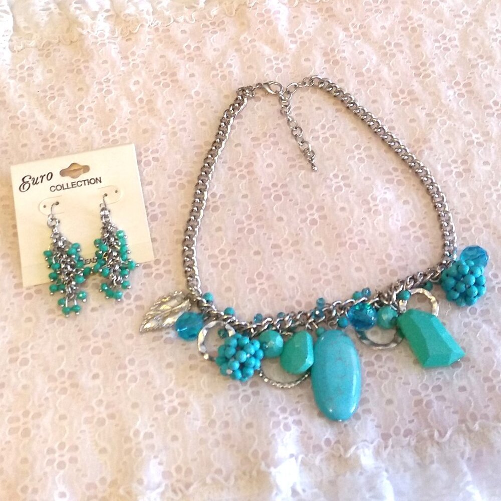 Vintage NEW Euro Collection Handmade Teal Blue Beads Silver Tone Necklace